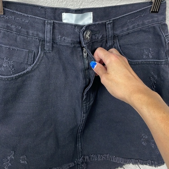 One by One Teaspoon 2020 Mini Skirt Black Denim Jean Distressed High Rise 28 - Picture 5 of 14